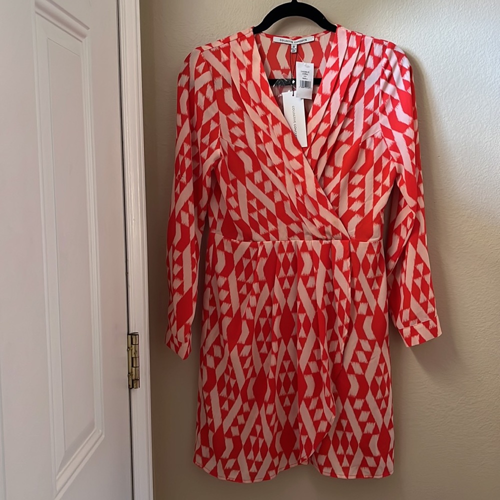 COLLECTIVE CONCEPTS Coral Print Faux Wrap Dress - Small